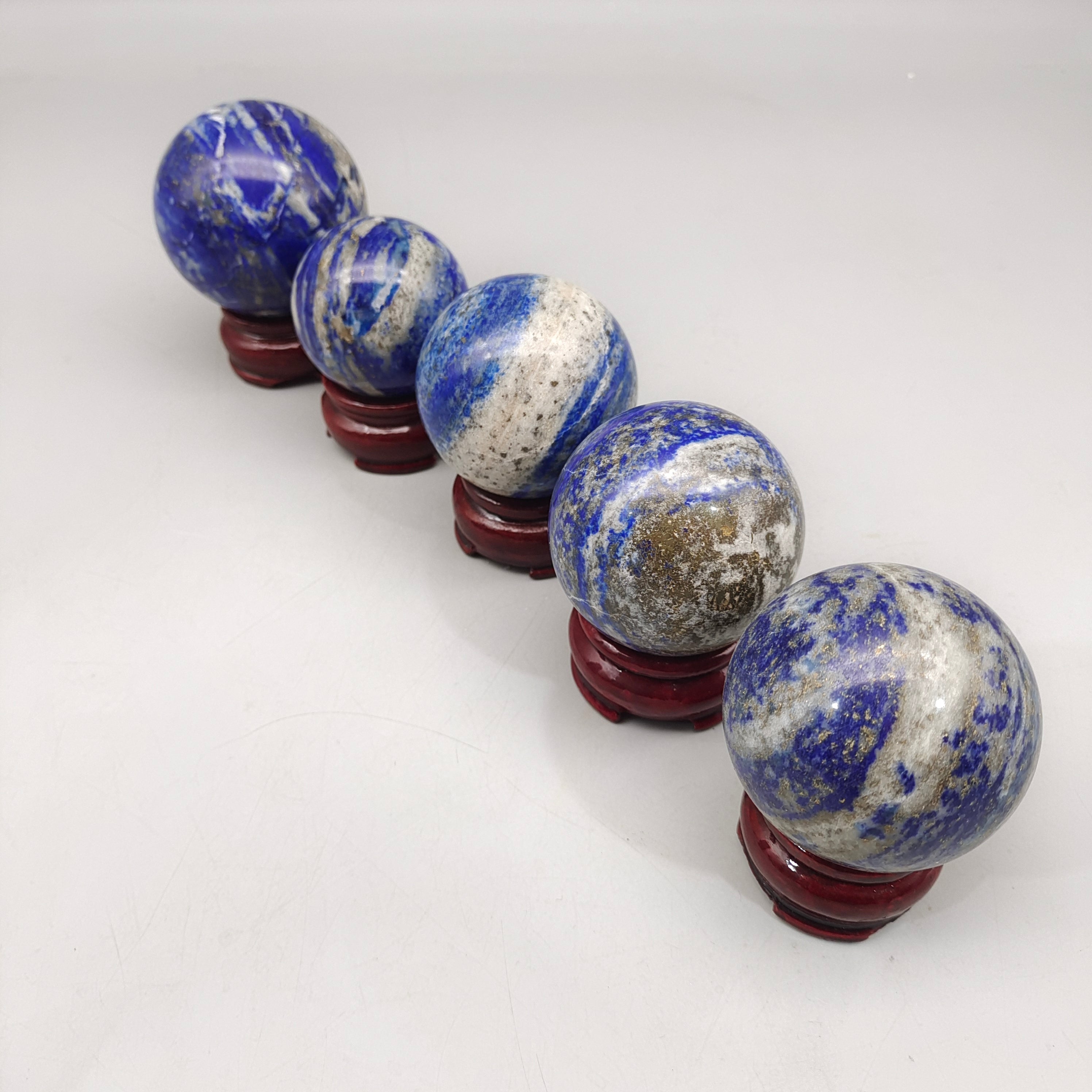 Lapis lazuli sphere