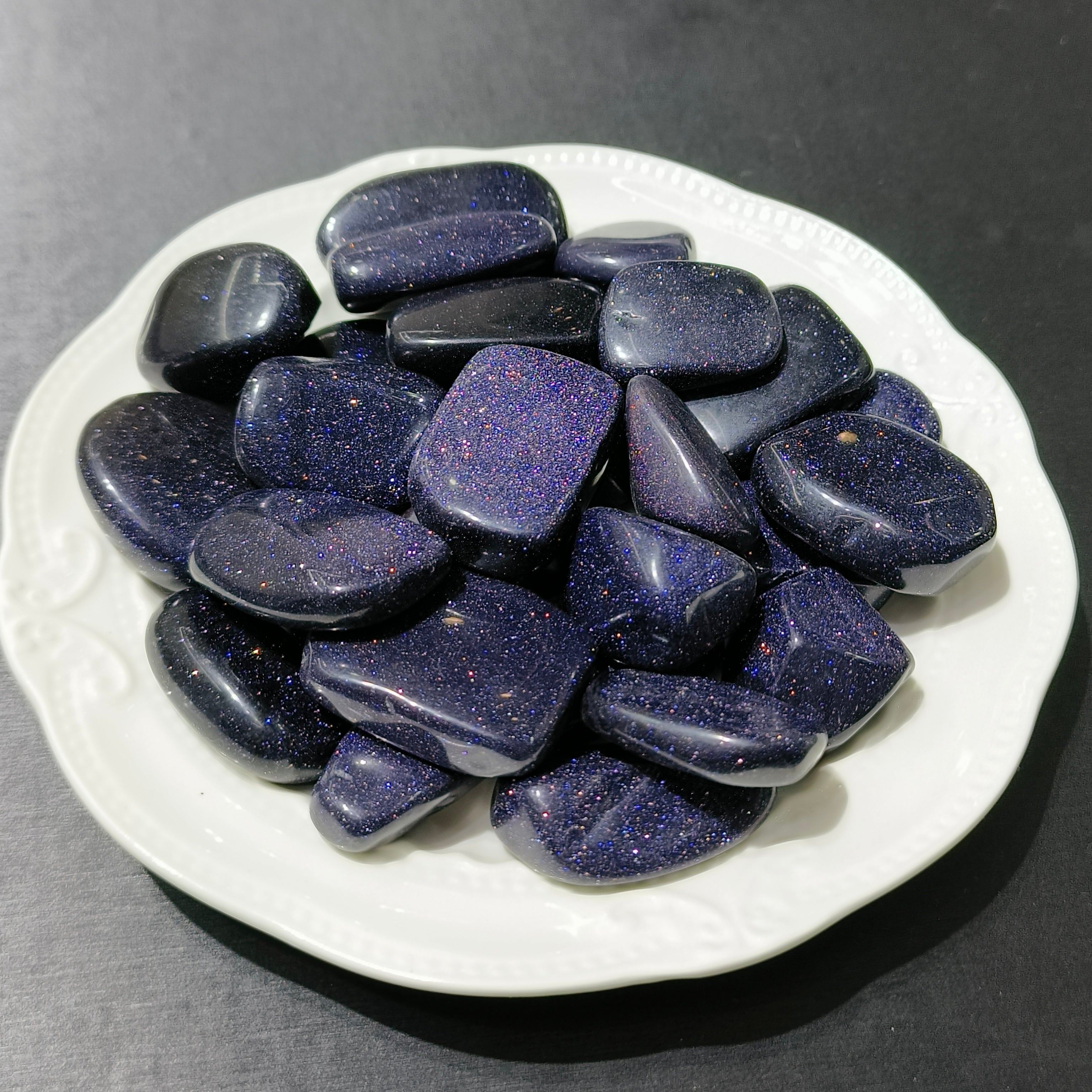 Blue snadstone tumbles