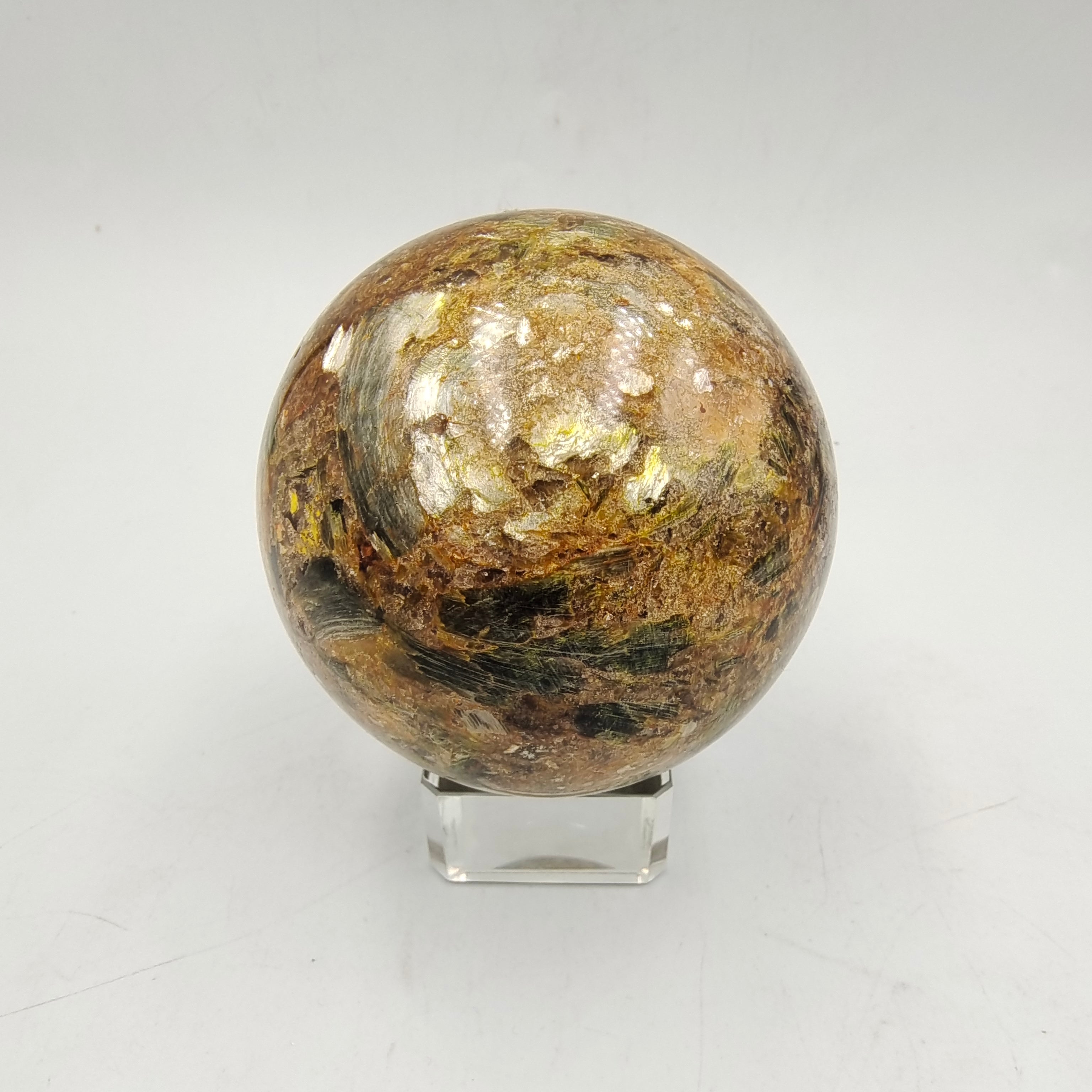 Green tourmaline and mica symbiotic sphere