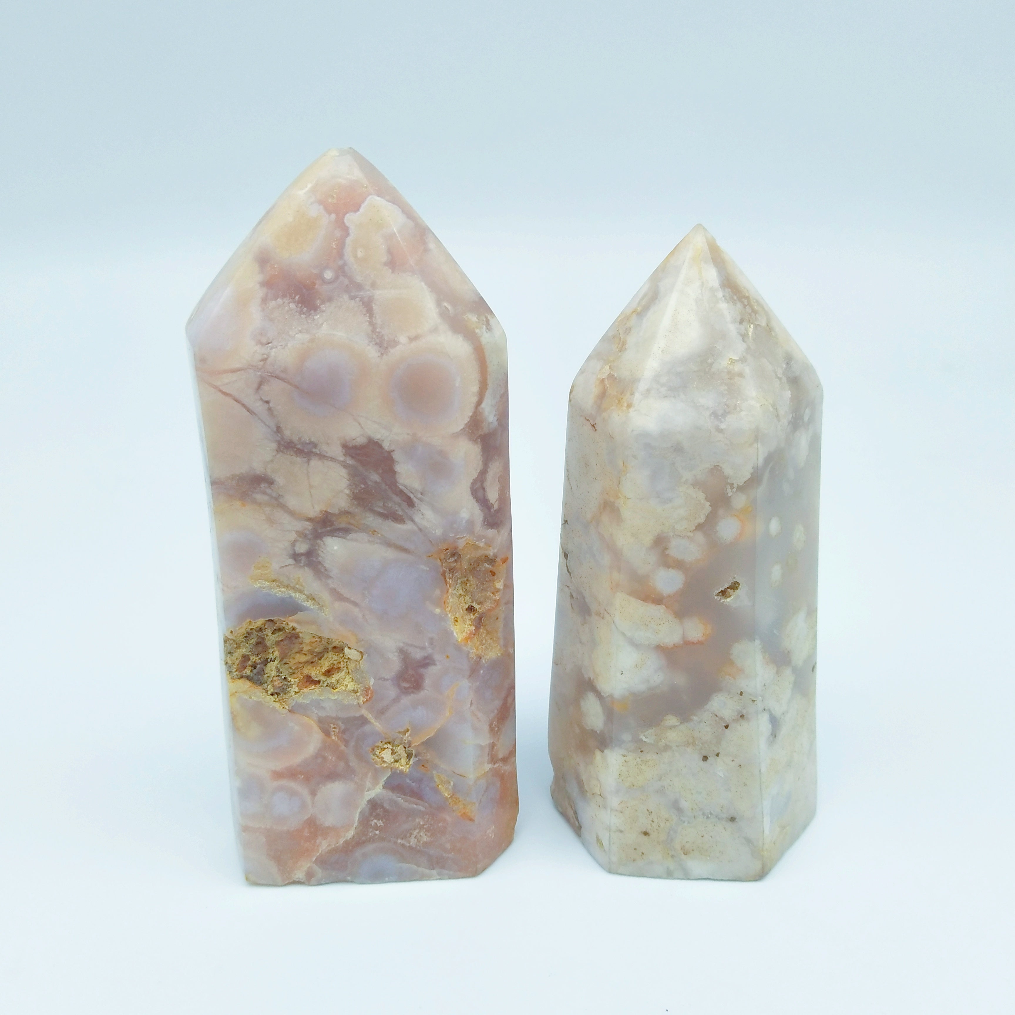 Flower agate tower