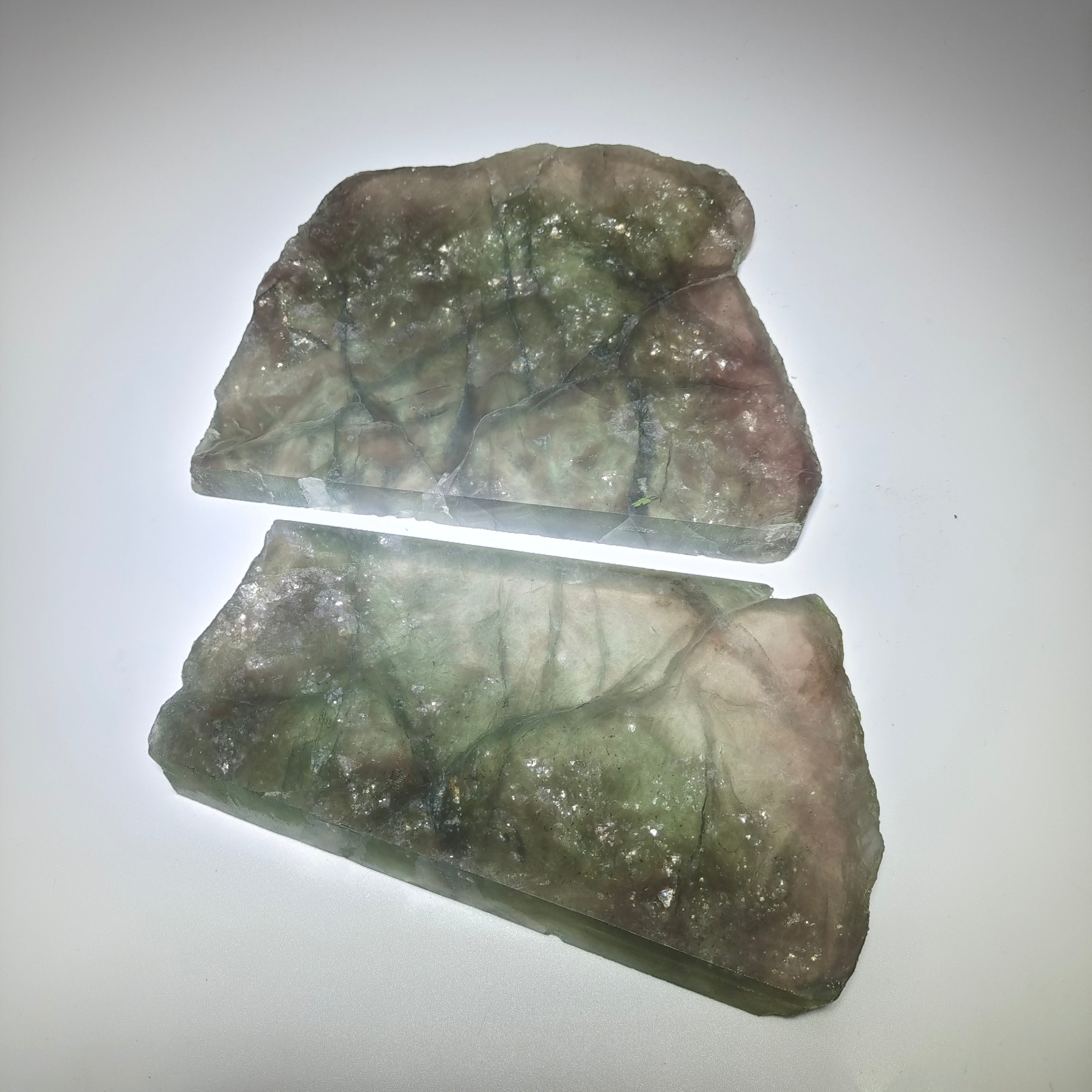 Fluorite and mica symbiotic products