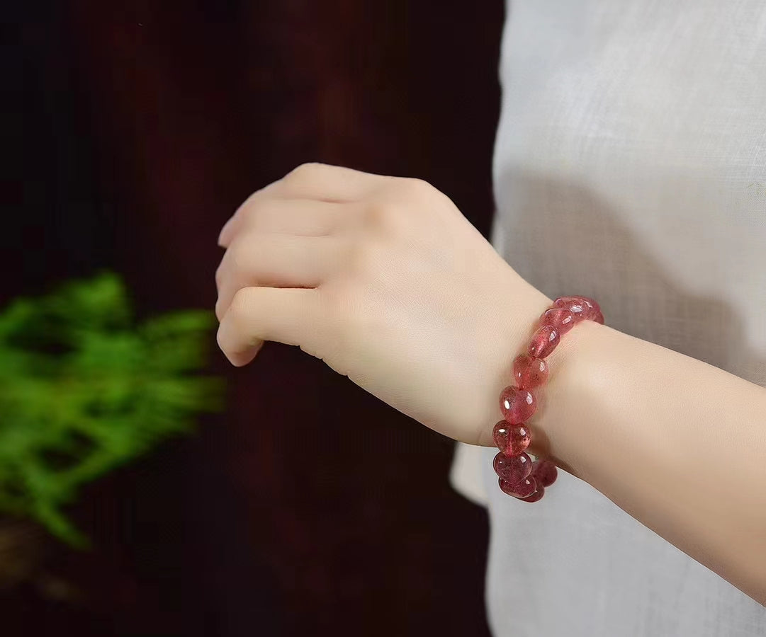 Heart-shaped bracelets of various materials