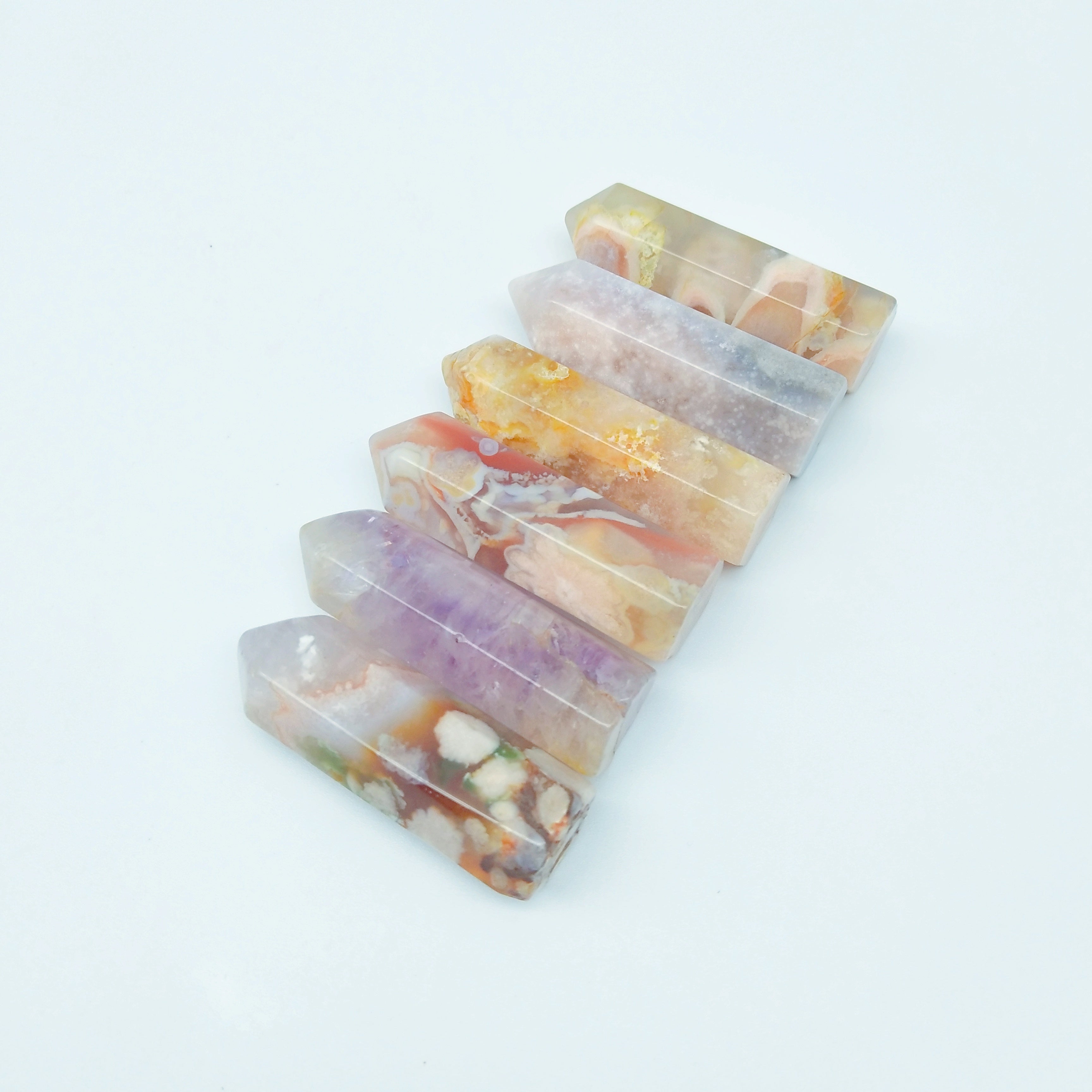 Flower agate points