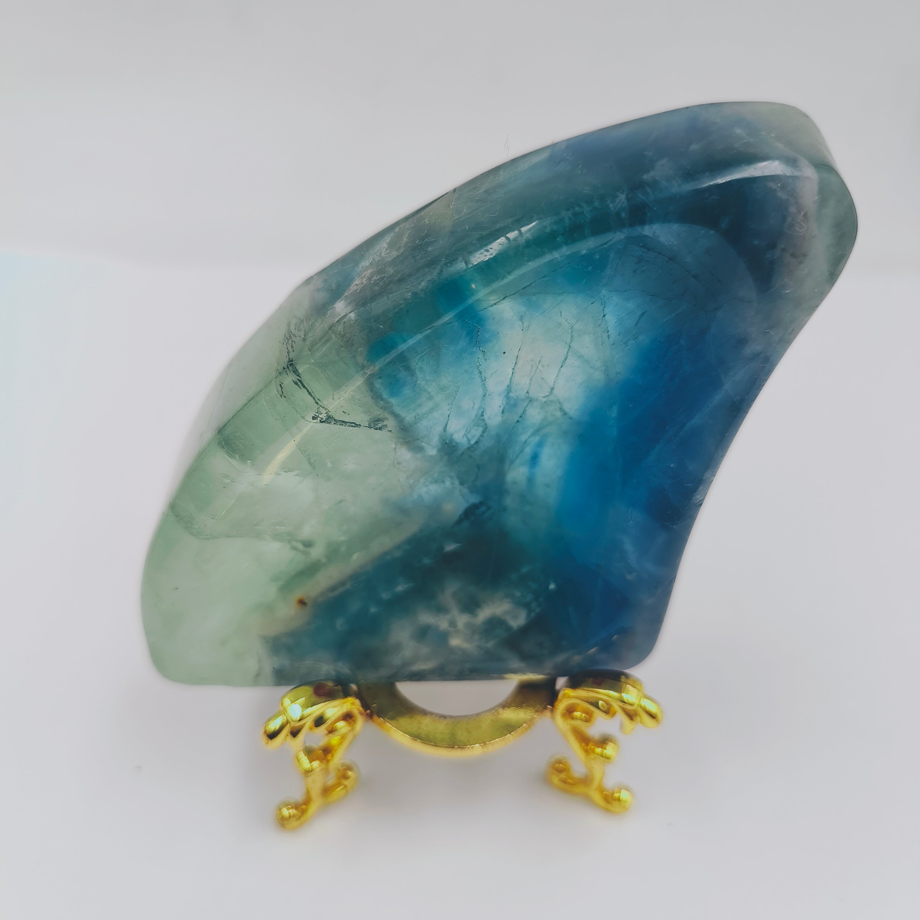 Blue fluorite bowl