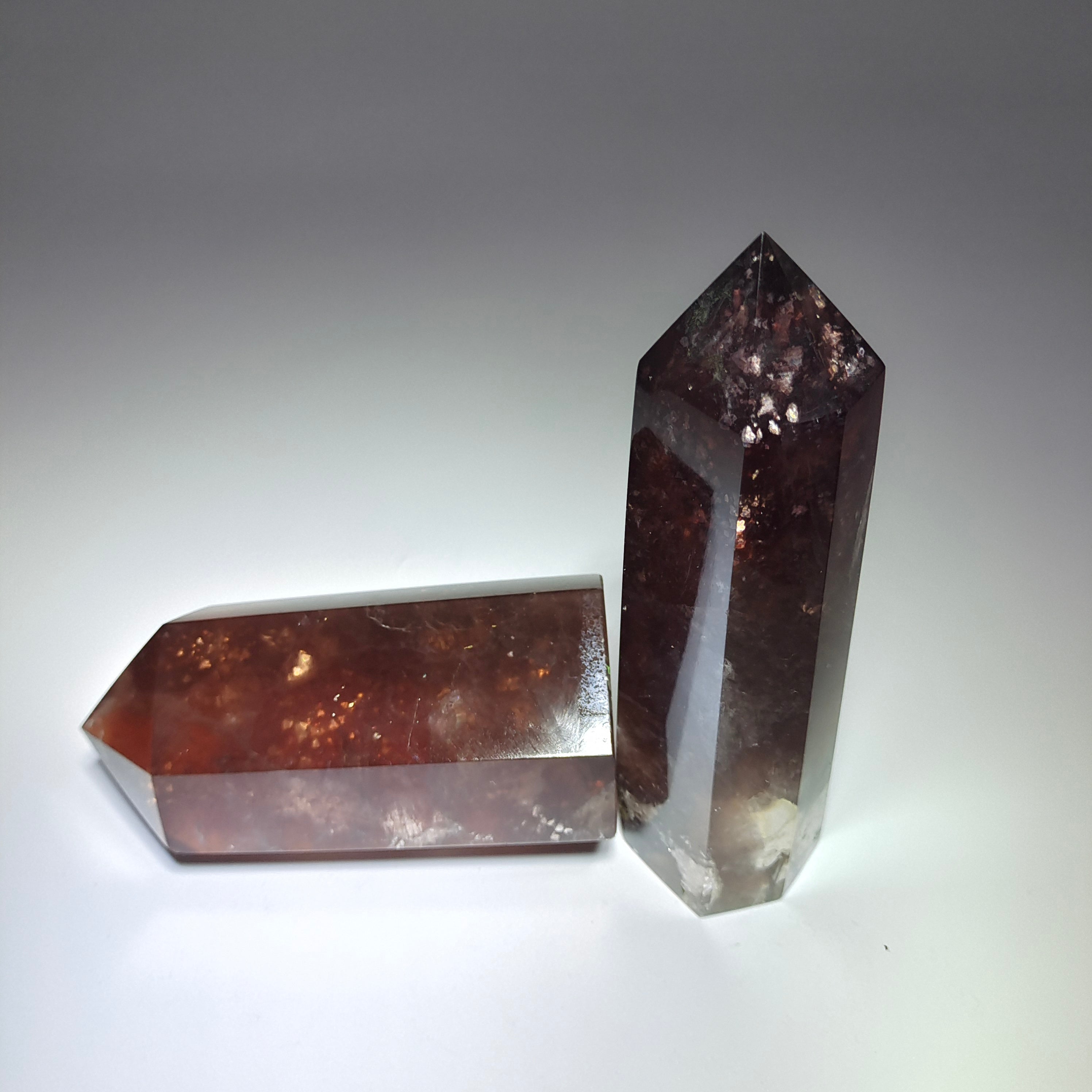 Fluorite and mica symbiotic products