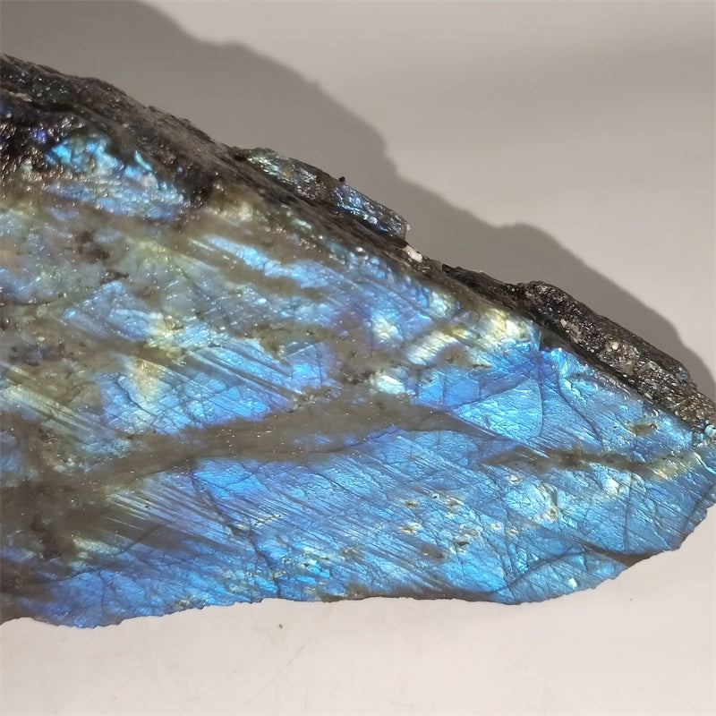 Labradorite rough stone