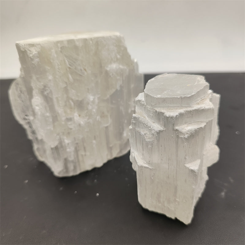 Selenite rough stone