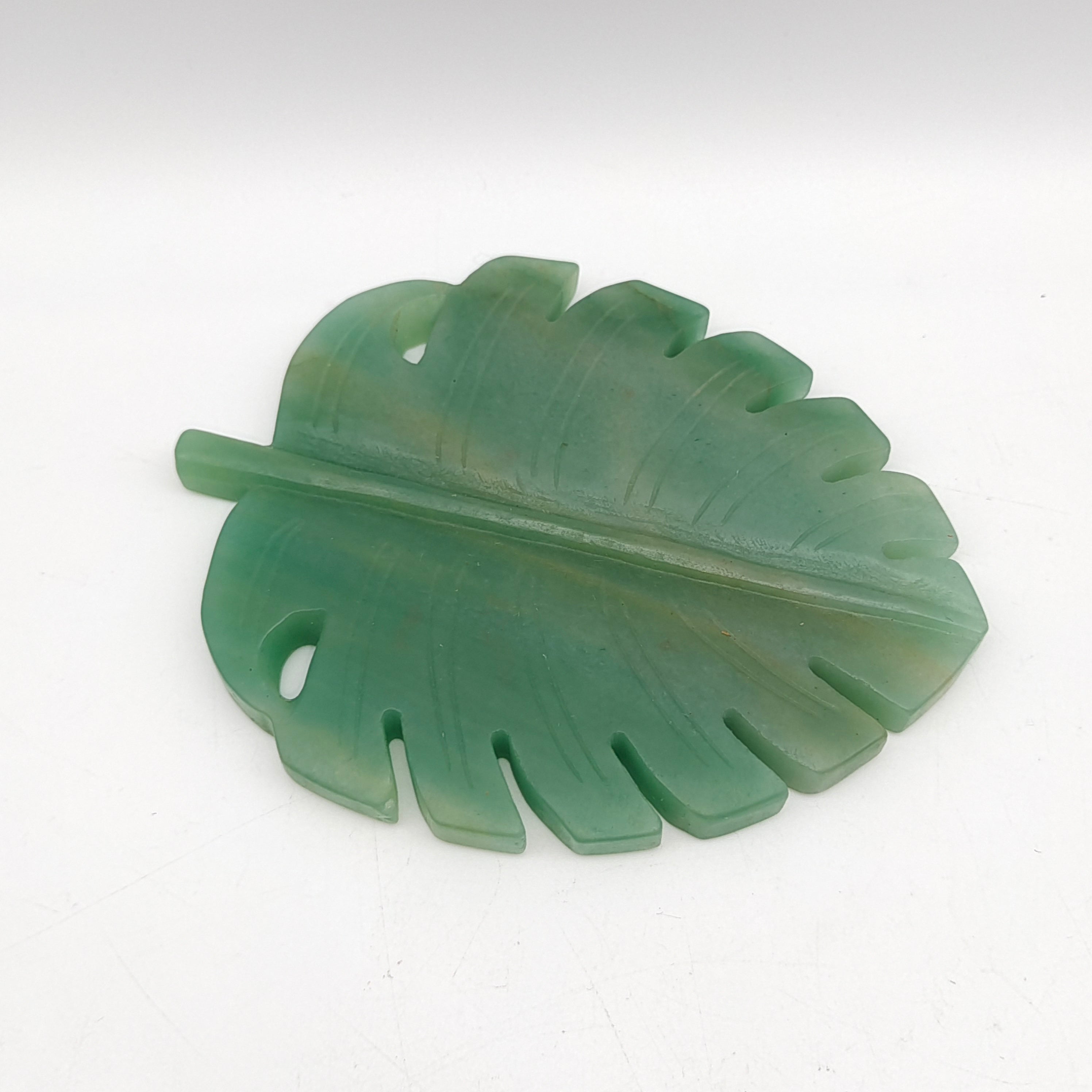 Green aventurine leaves