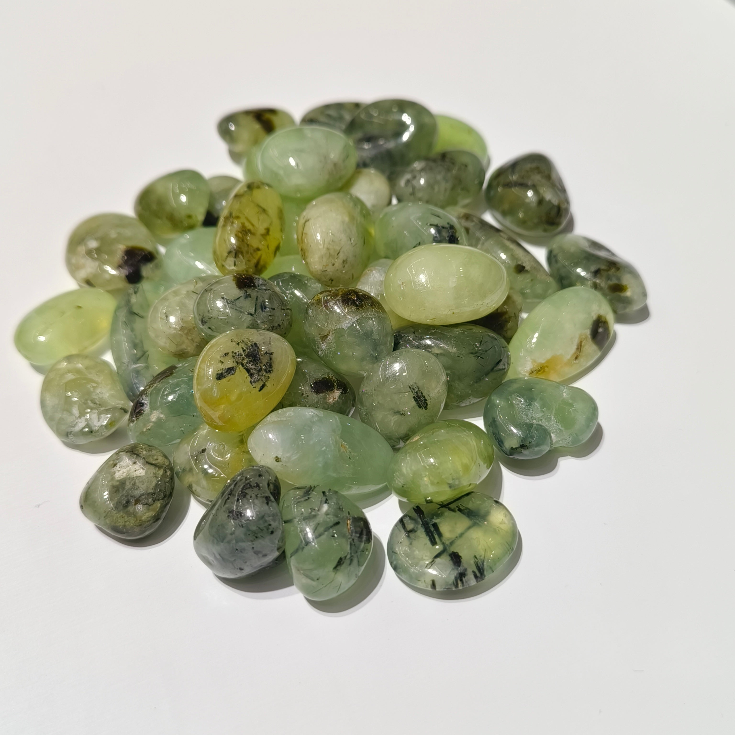 Prehnite rolling stone