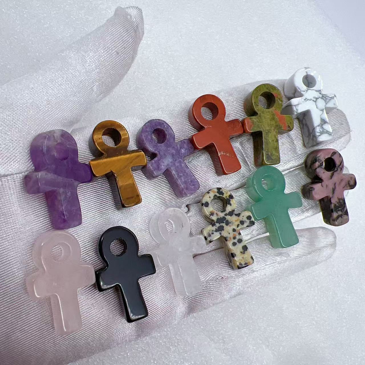 Various materials mini Anka