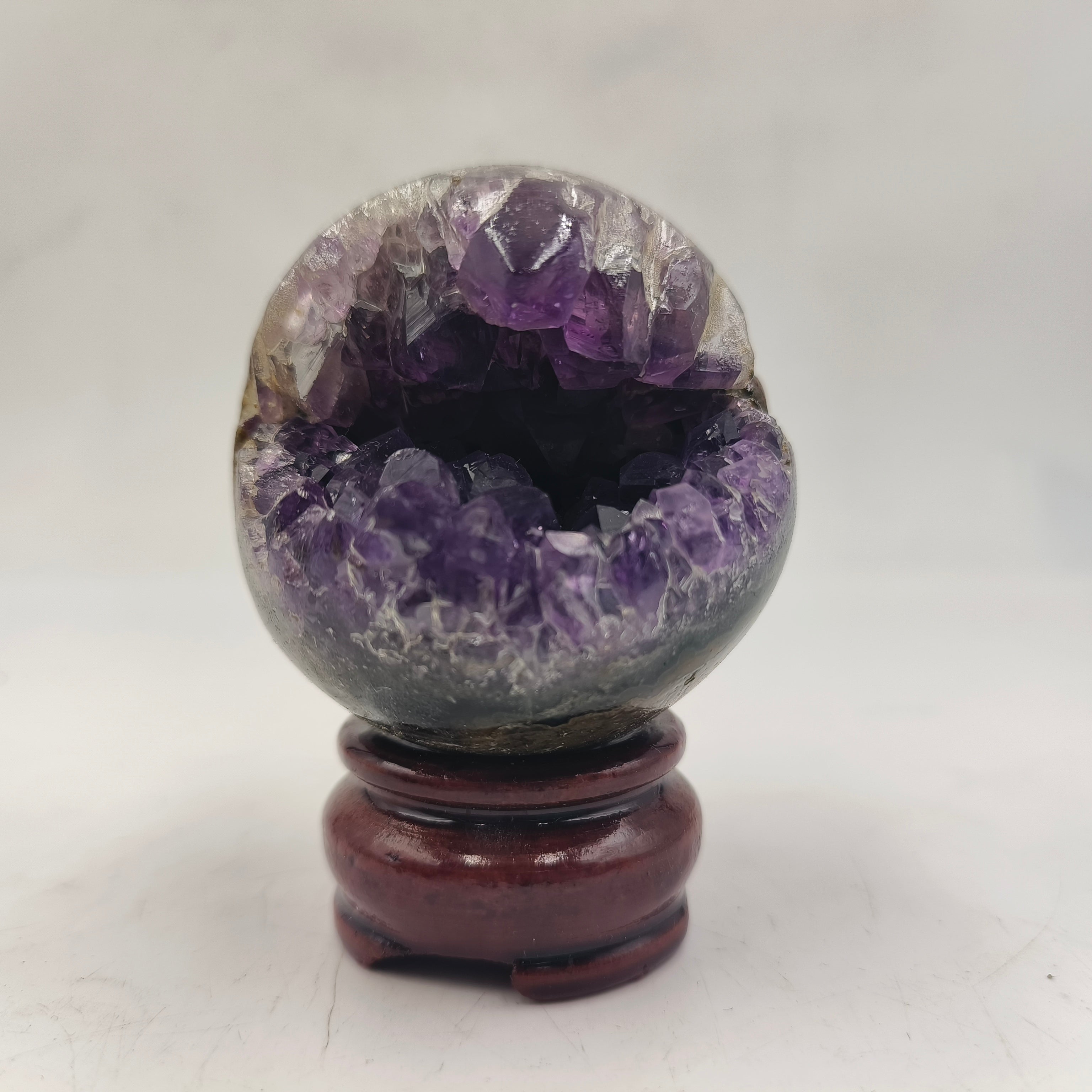 Amethyst geodes sphere