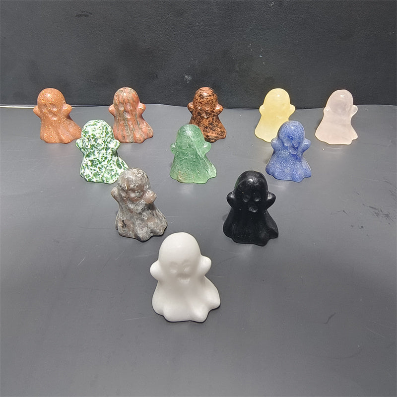 Various materials mini ghosts